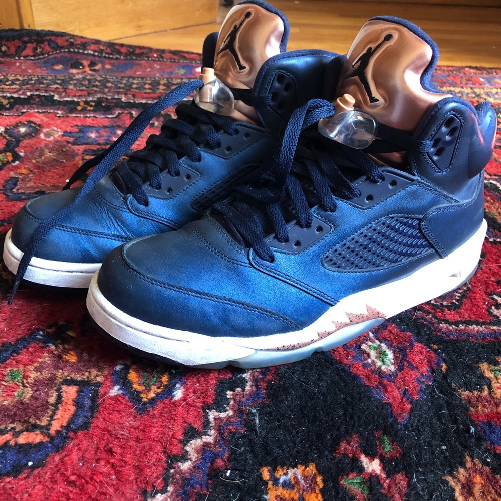 Jordan 5 Bronze